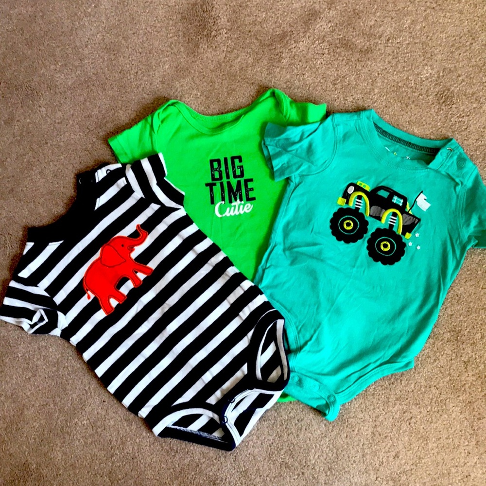 Lot of onesies for 12 month old